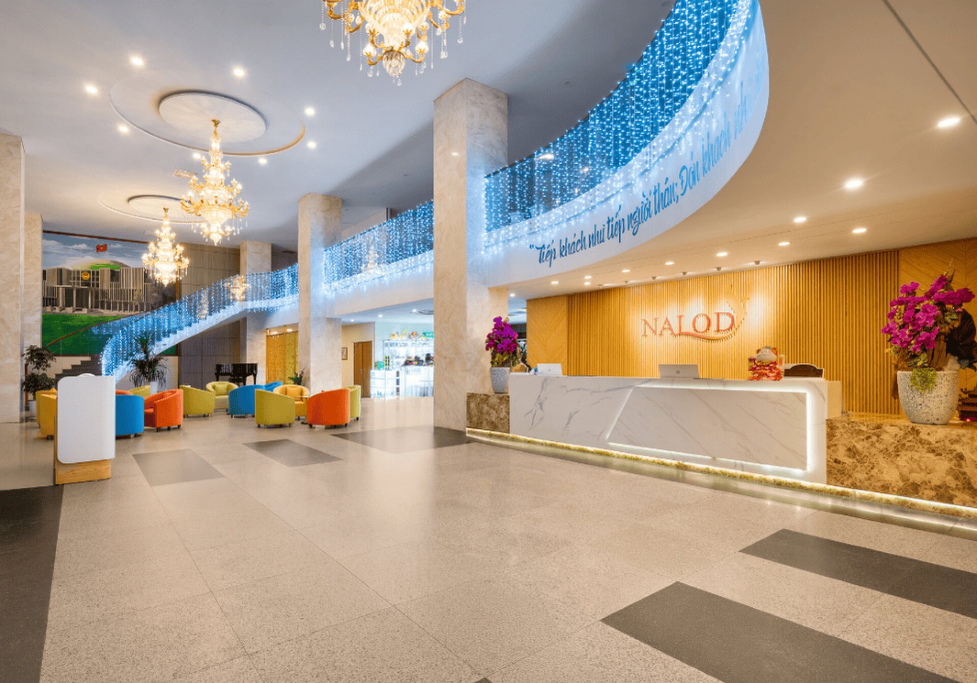 Bài viết giới thiệu về nhà hàng Lobby lounge