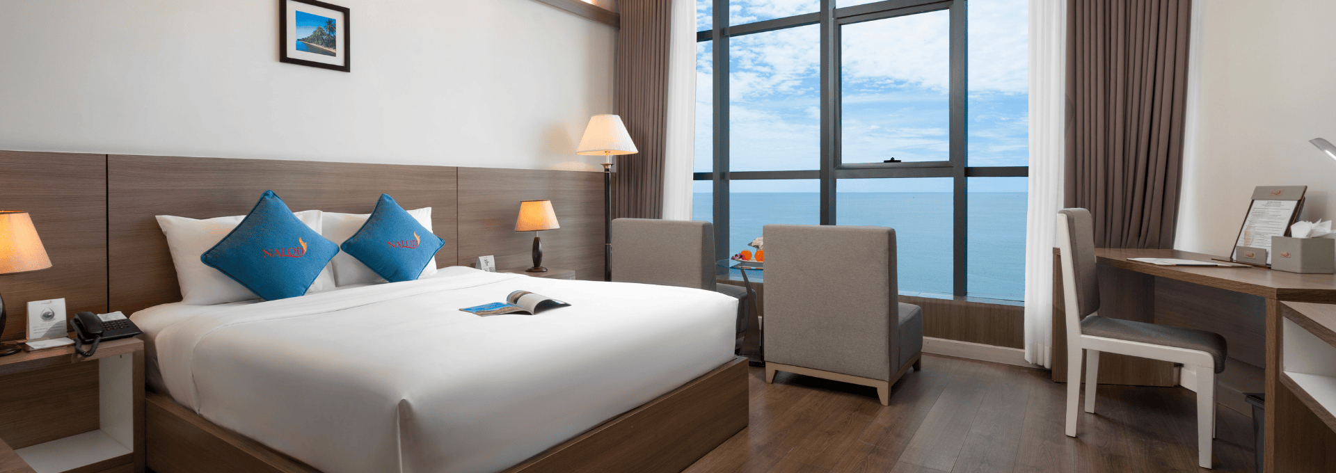 Premier Ocean Room