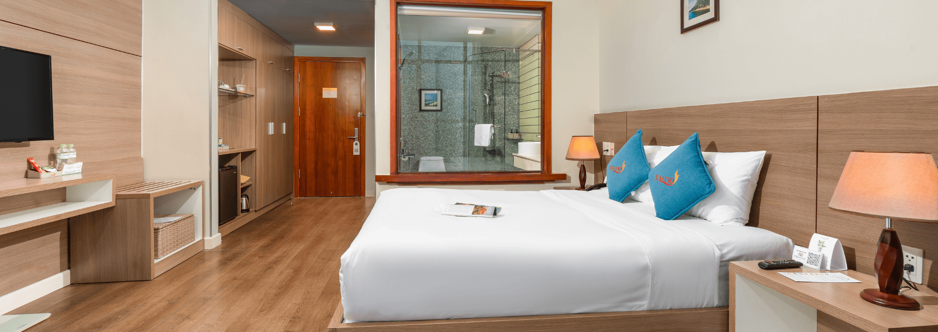 Premier Ocean Room