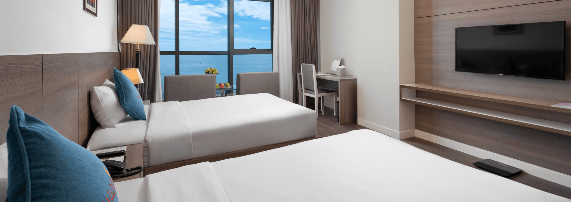 Premier Ocean Room
