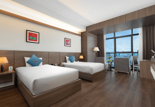 Premier City Room