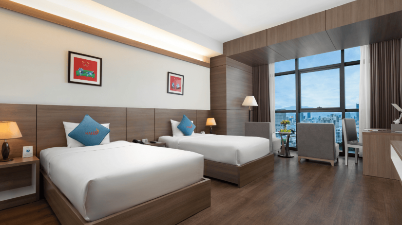 Premier City Room